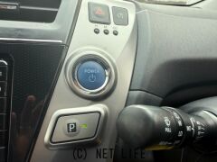 トヨタ プリウスα