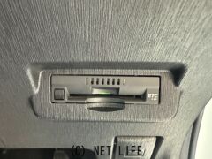 トヨタ プリウスα