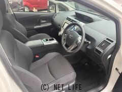 トヨタ プリウスα