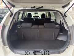 トヨタ プリウスα