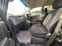 三菱 デリカD：5