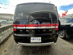 三菱 デリカD：5