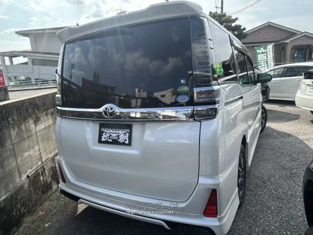 トヨタ ヴォクシー