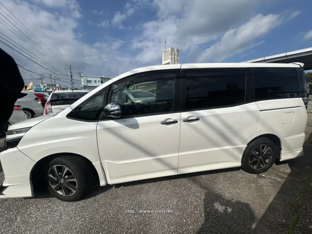 トヨタ ヴォクシー