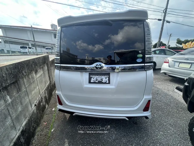 トヨタ ヴォクシー