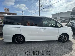 トヨタ ヴォクシー