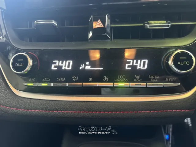 トヨタ カローラスポーツ