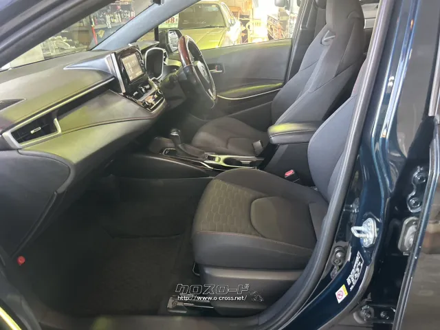 トヨタ カローラスポーツ