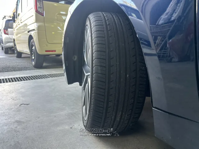 トヨタ カローラスポーツ