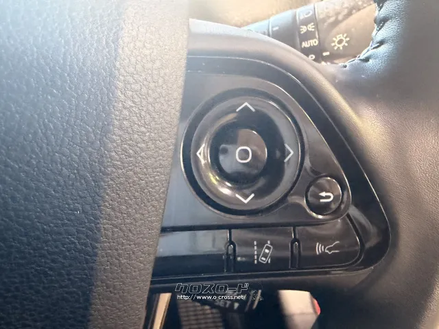 トヨタ プリウス