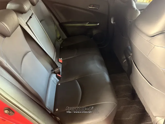 トヨタ プリウス