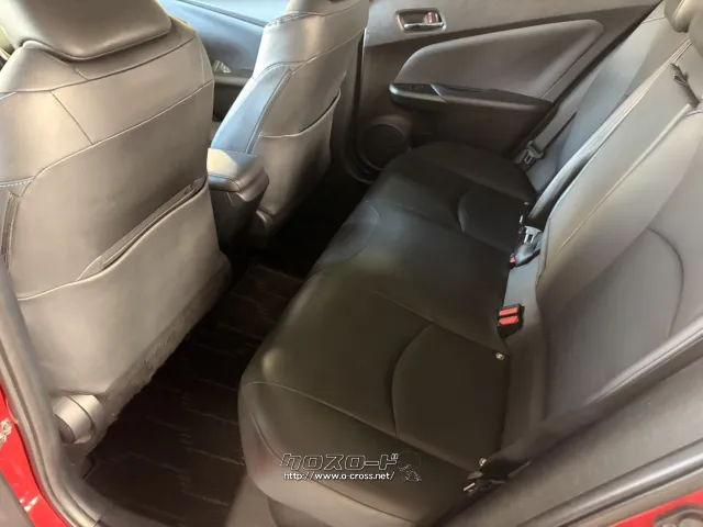 トヨタ プリウス