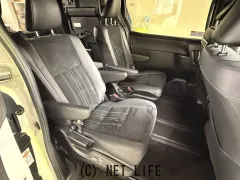 トヨタ エスクァイア