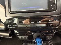 トヨタ プリウス