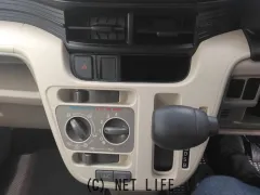 ダイハツ ムーヴ