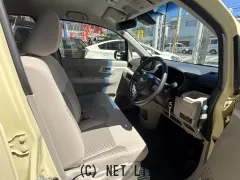 スバル ステラ