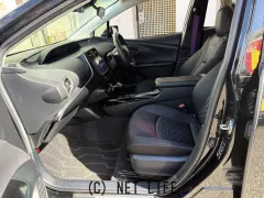 トヨタ プリウスPHV