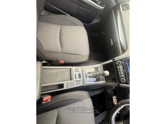 スバル レヴォーグ