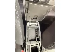 スバル レヴォーグ