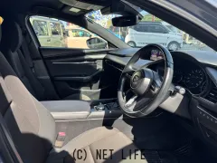 マツダ MAZDA3ファストバック