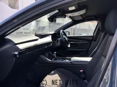 マツダ MAZDA3ファストバック