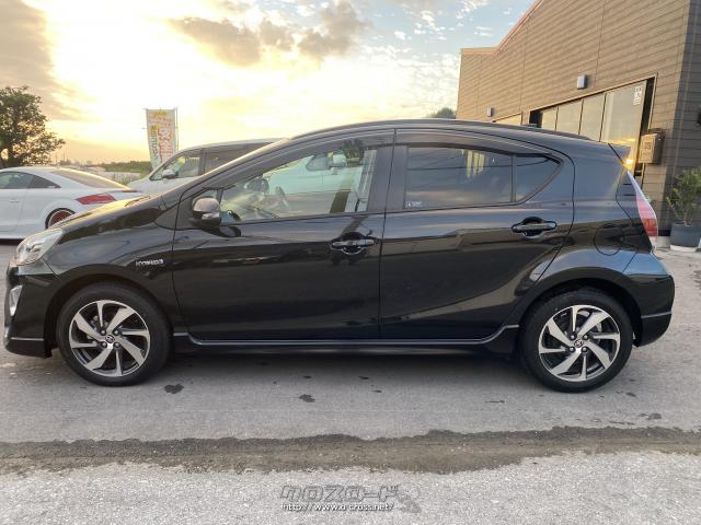 トヨタ アクア Xアーバンソリッド・2016(H28)年式・ブラックマイカ