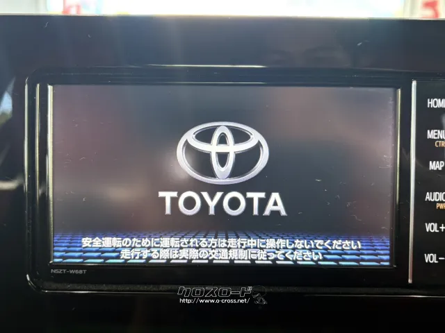 トヨタ カローラスポーツ