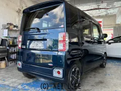 トヨタ ピクシスメガ