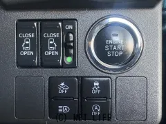 トヨタ ピクシスメガ