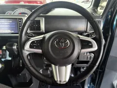 トヨタ ピクシスメガ