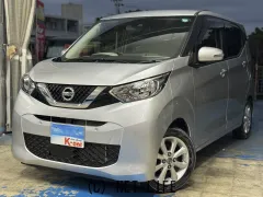 日産 デイズ