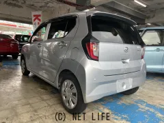 ダイハツ ミライース