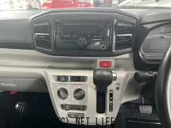 ダイハツ ミライース