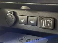 ダイハツ ロッキー