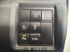 ダイハツ ロッキー