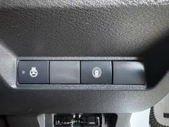 日産 ノートオーラ