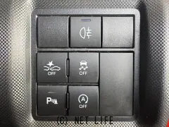 ダイハツ ロッキー