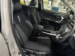 ダイハツ ロッキー