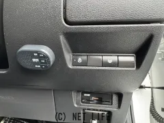 日産 ノートオーラ