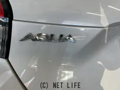 トヨタ アクア