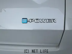 日産 ノートオーラ