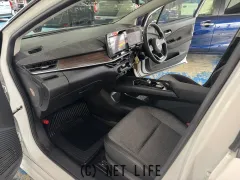 日産 ノートオーラ
