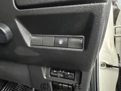 日産 ノートオーラ