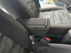 ダイハツ タフト