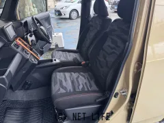 ダイハツ タフト