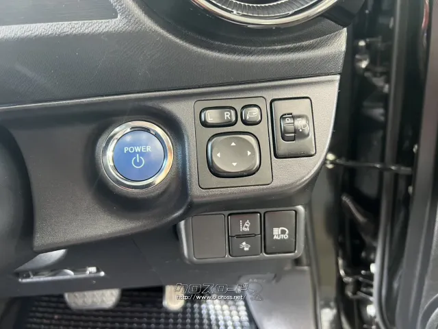 トヨタ アクア