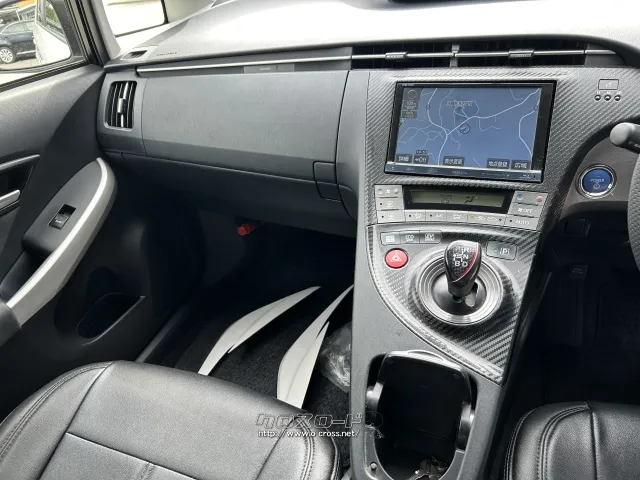 トヨタ プリウス