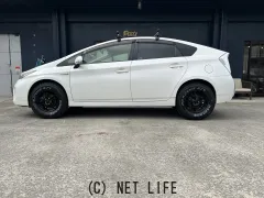 トヨタ プリウス