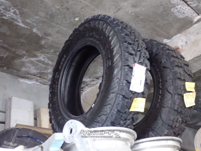 タイヤ 新品タイヤ