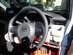 ダイハツ ムーヴ